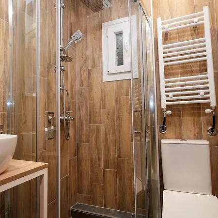 Emmanuel Luxury Suite * Szaloniki